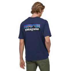 Patagonia P-6 Logo Responsibili-Tee - Classic Navy -Ski Promotional Store p 6 logo responsibili tee classic navy p9092 36676 zoom