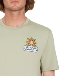 Volcom Gardener T-Shirt -Ski Promotional Store volcom gardener t shirt p9322 38434 zoom